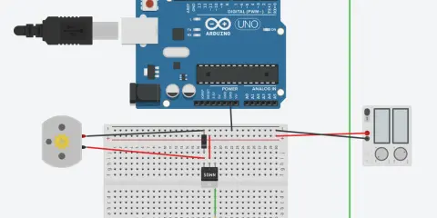 Circuito con Arduino Uno, un motore, un transistor IRFZ44N e un alimentatore.